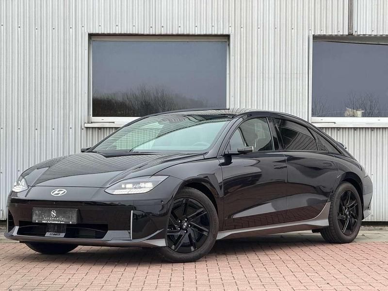 Schwarz Gebraucht 2023 Hyundai Ioniq 6 Limousine | 31.990 € (Superpreis) - Bild 1/4