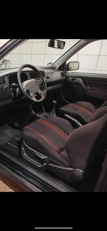 Gebraucht VW Golf III Edition 116 PS (85 kW) 1994 Schwarz Kleinwagen