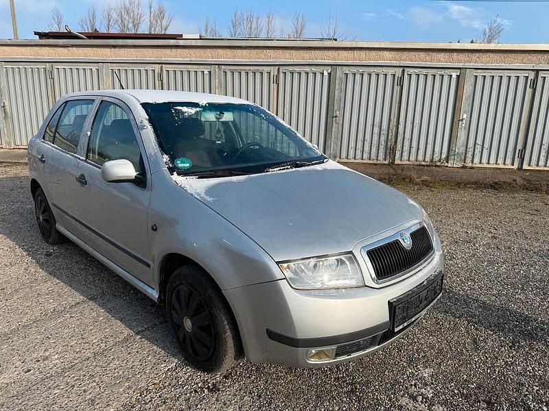Gebraucht Skoda Fabia 75 PS (55 kW) 2002 Silber Kleinwagen
