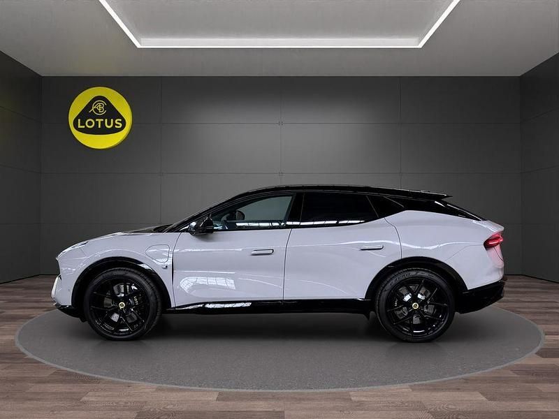 Neu Lotus Eletre 450 kW (612 PS) 2025 Kamiu grey SUV