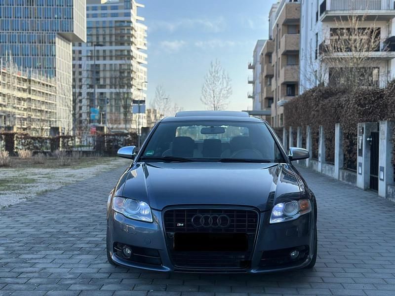 Gebraucht Audi S4 344 PS (253 kW) 2006 Grau Limousine