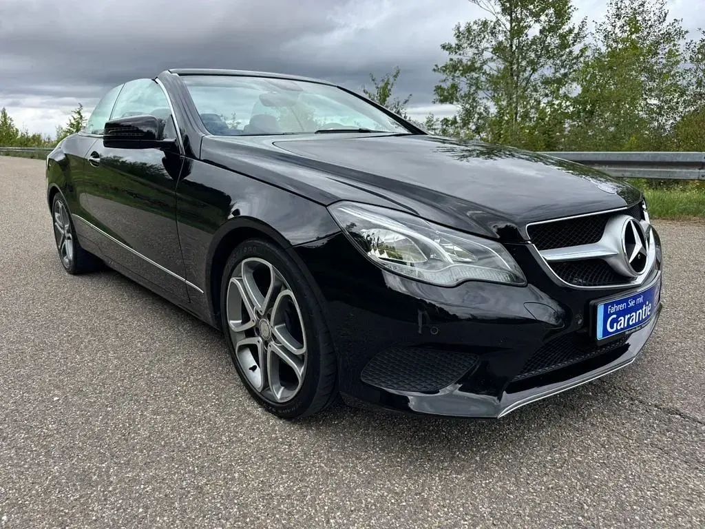Gebraucht Mercedes E350 252 PS (185 kW) 2013 Schwarz Cabrio