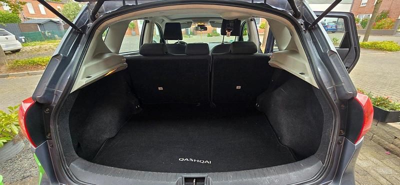 Second-hand Nissan Qashqai 114 CP (83 kW) 2008 Gri SUV