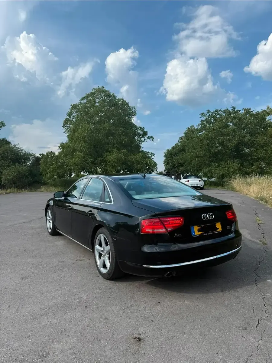 Gebraucht Audi A8 250 PS (183 kW) 2010 Schwarz Limousine