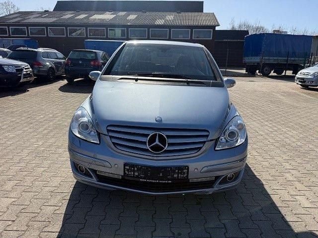 Gebraucht Mercedes B200 136 PS (100 kW) 2007 Blau Van / Kleinbus
