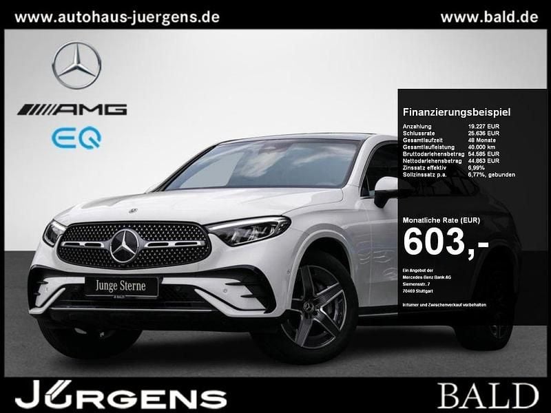 Polarweiss Gebraucht 2023 Mercedes GLC400d AMG Coupé | 77.490 € (Teuer) - Bild 1/4