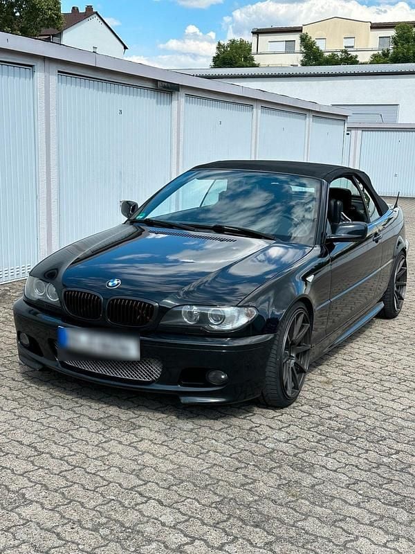 Gebraucht BMW 325 Cabriolet 192 PS (141 kW) 2003 Schwarz Cabrio