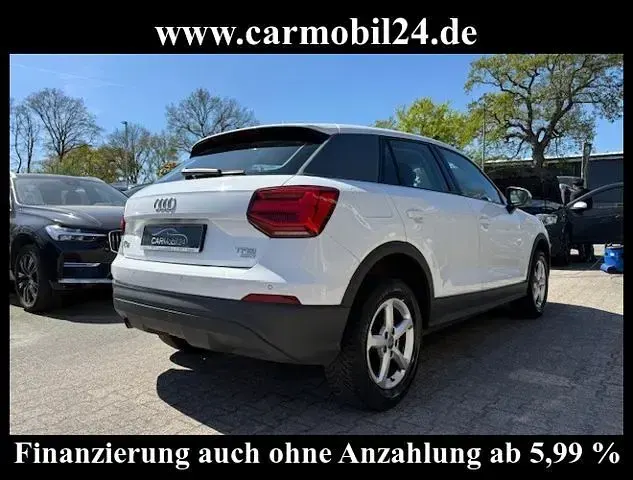 Gebraucht Audi Q2 Basis 116 PS (85 kW) 2018 Weiß SUV