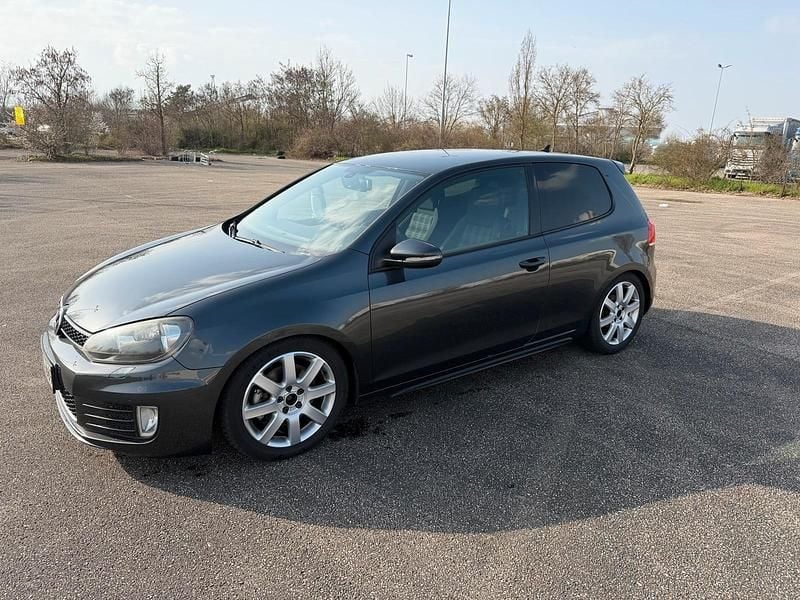 Gebraucht VW Golf GTD 170 PS (125 kW) 2012 Grau Coupé
