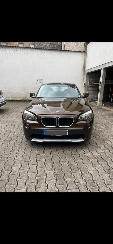 Gebraucht BMW X1 143 PS (105 kW) 2010 Braun SUV