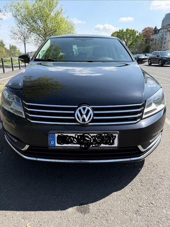 Gebraucht VW Passat Highline 211 PS (155 kW) 2013 Schwarz Limousine