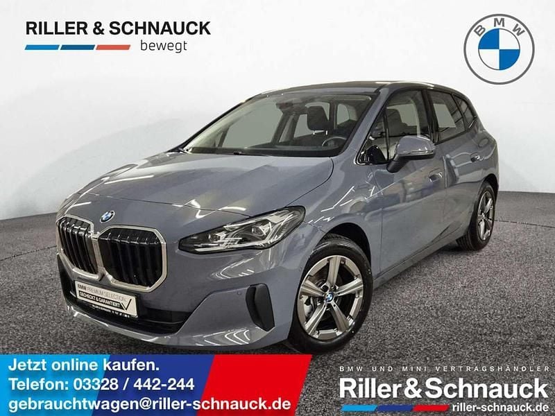 Gebraucht BMW 216 Active Tourer 122 PS (89 kW) 2024 Sparkling kupfergrau Van / Kleinbus