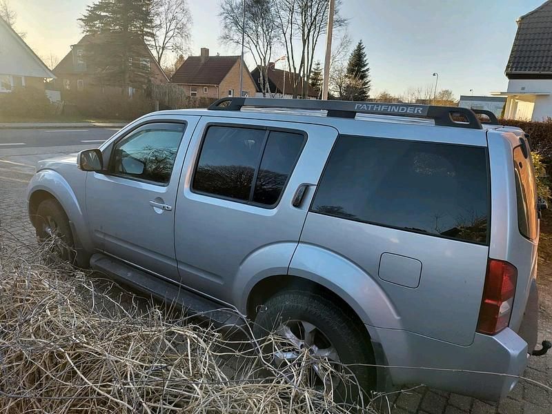 Gebraucht Nissan Pathfinder 156 PS (114 kW) 2007 Silber SUV