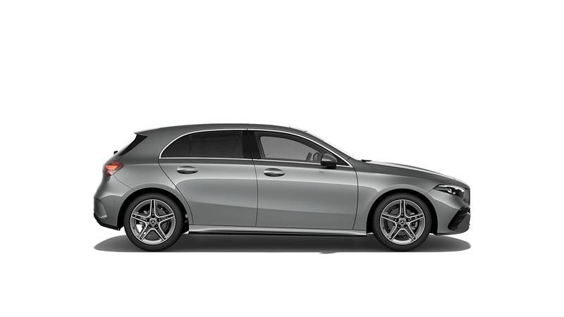 Mountaingrau Neu 2025 Mercedes A180 Limousine | 51.039 € (Teuer) - Bild 1/1