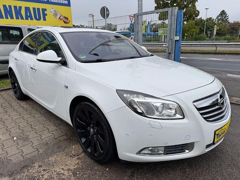 Occasion Opel Insignia Design Edition 220 ch (161 kW) 2011 Berline