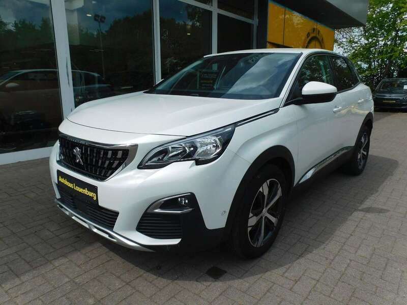 Weiß Gebraucht 2017 Peugeot 3008 SUV | 14.950 € (Guter Preis) - Bild 1/4