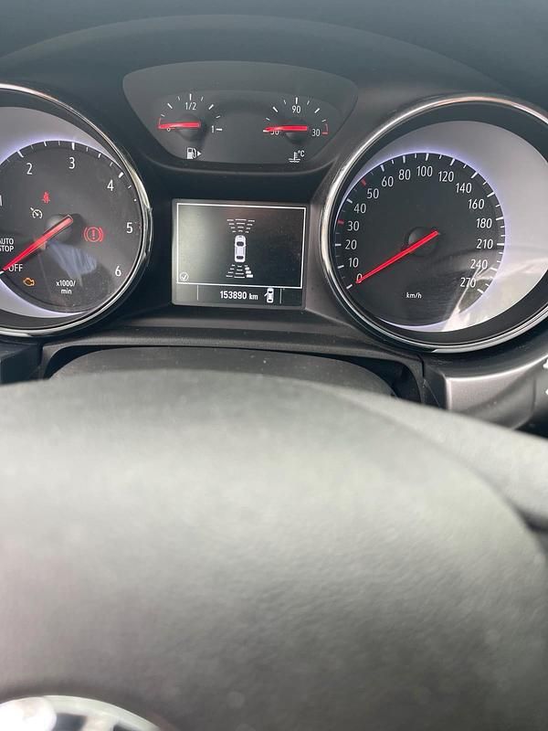 Gebraucht Opel Astra 136 PS (100 kW) 2019 Silber Kombi