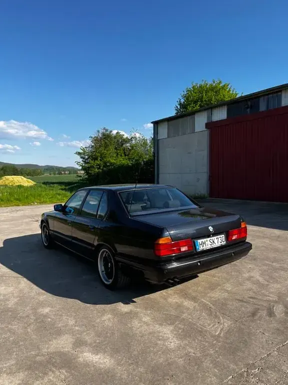 Usata BMW 730 Performance 218 CV (160 kW) 1994 Blu Berlina
