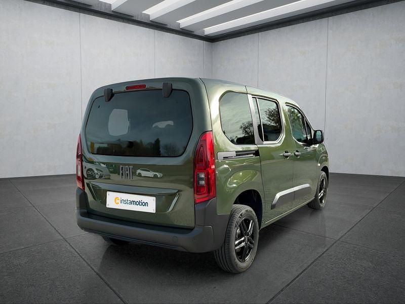 Gebraucht Fiat Doblò 131 PS (96 kW) 2024 Grün Van / Kleinbus