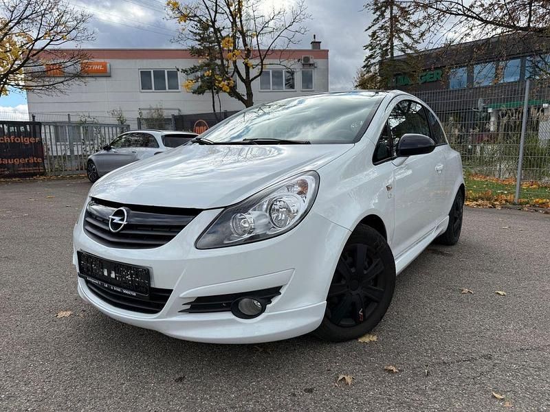 Weiß Gebraucht 2008 Opel Corsa OPC Limousine | 2.490 € (Guter Preis) - Bild 1/4