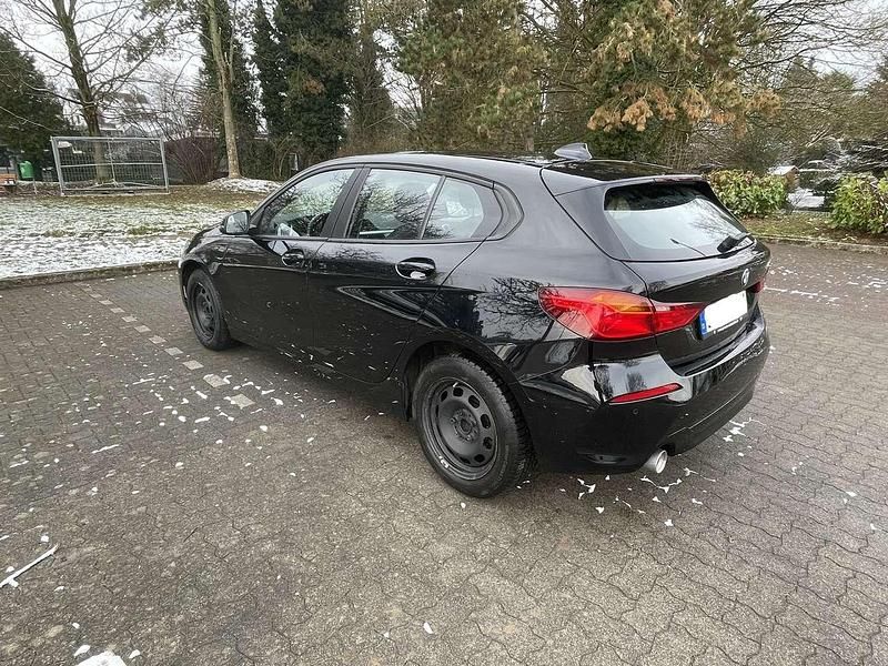 Gebraucht BMW 118 Advantage 136 PS (100 kW) 2020 Schwarz Kleinwagen
