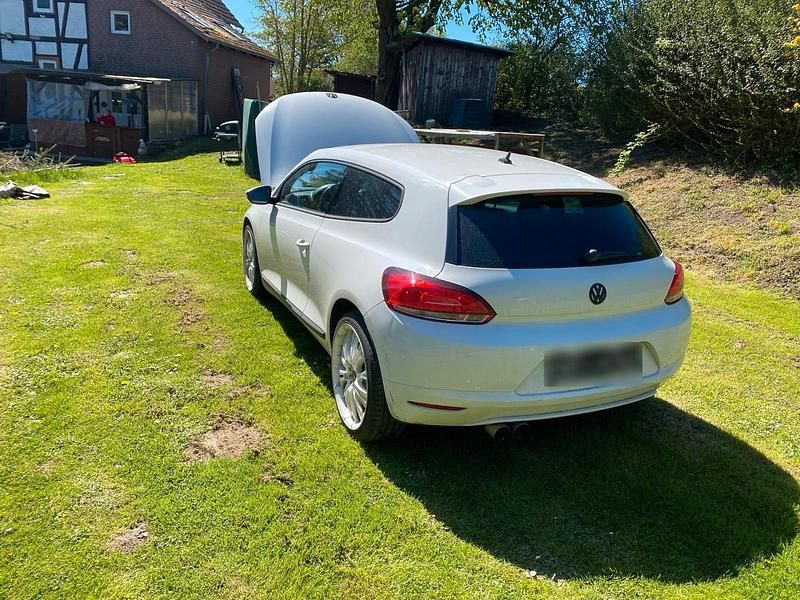 Second-hand VW Scirocco 160 CP (117 kW) 2009 Alb Coupe