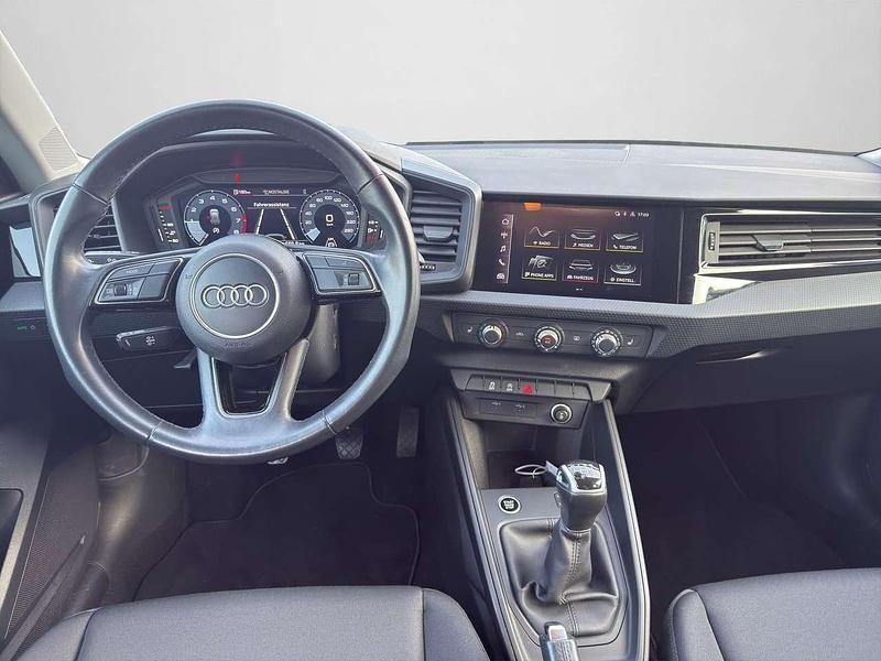 Gebraucht Audi A1 110 PS (80 kW) 2022 Pfeilgrau perleffekt SUV