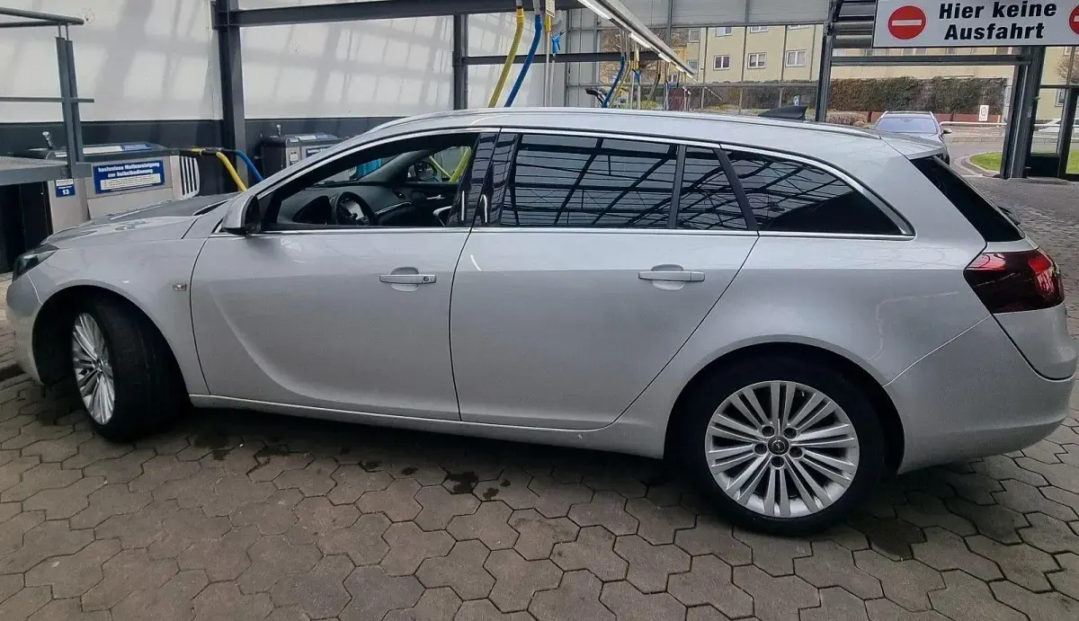 Gebraucht Opel Insignia 136 PS (100 kW) 2016 Silber Kombi