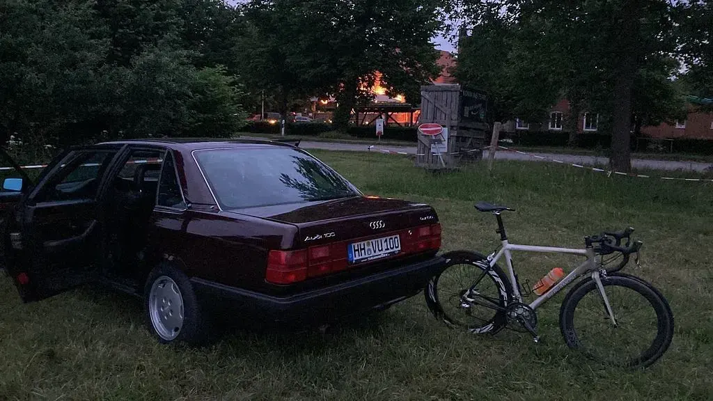 Gebraucht Audi 100 209 PS (153 kW) 1990 Violett Limousine