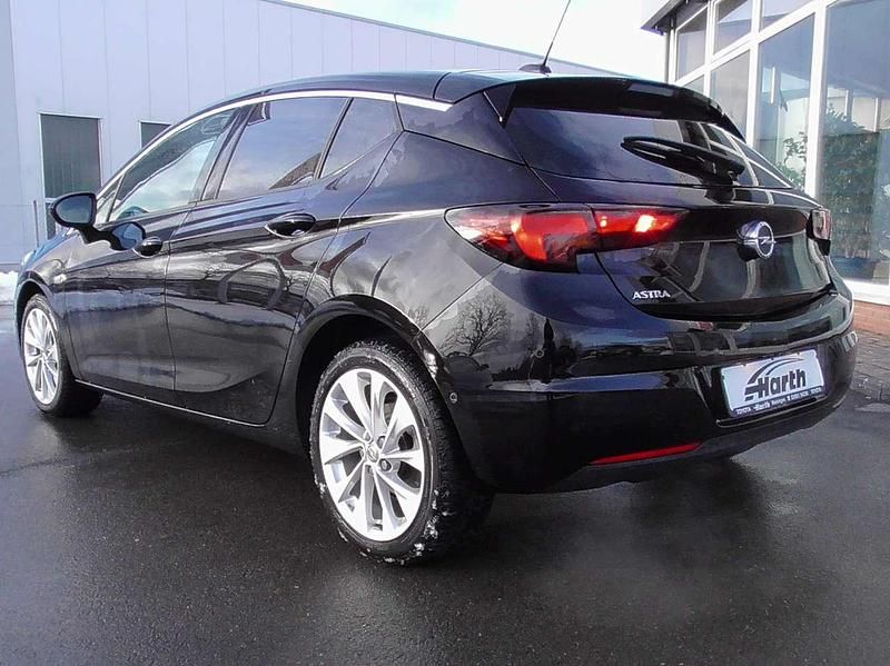 Gebraucht Opel Astra 110 PS (80 kW) 2020 Scjwarz Limousine