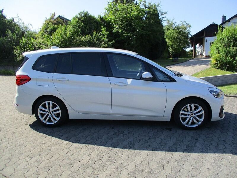 Gebraucht BMW 218 150 PS (110 kW) 2020 Weiß Kombi