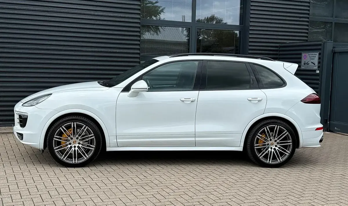 Gebraucht Porsche Cayenne S 385 PS (283 kW) 2016 Weiß SUV