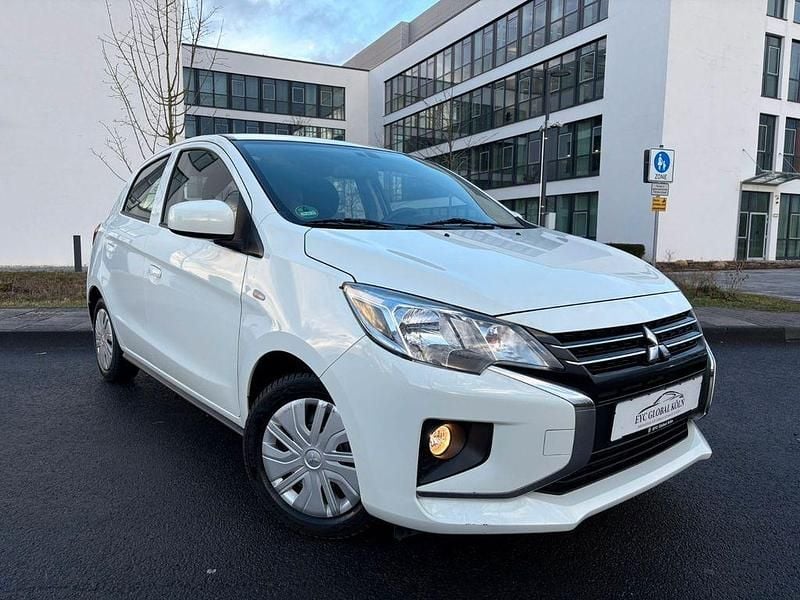 Gebraucht Mitsubishi Space Star Spirit 71 PS (52 kW) 2021 Weiß Kleinwagen