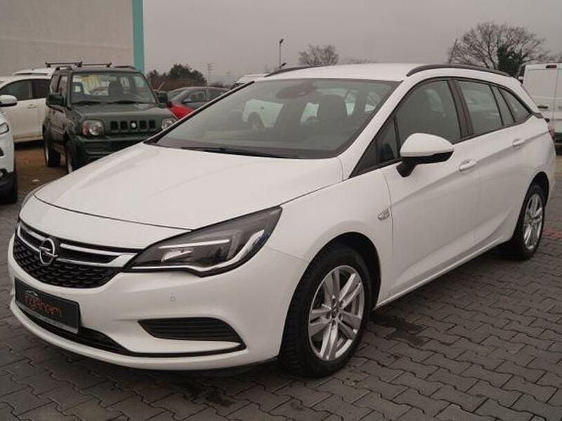 Gebraucht Opel Astra Edition 210 PS (154 kW) 2016 Weiß Kombi