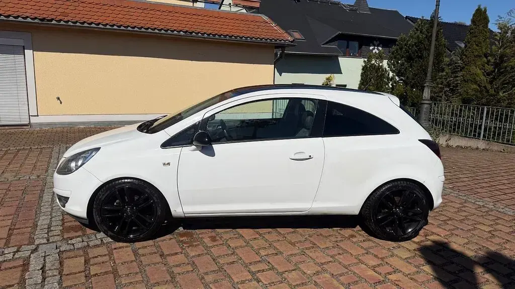 Gebraucht Opel Corsa Innovation 60 PS (44 kW) 2008 Weiß Kleinwagen