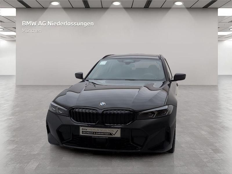 Używany BMW 320 Performance 190 KM (139 kW) 2025 Szary Kombi