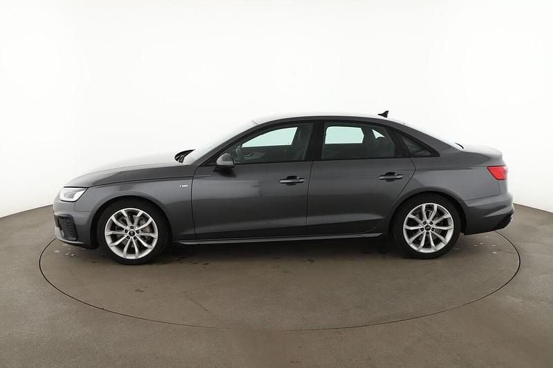 Gebraucht Audi A4 S-Line 204 PS (150 kW) 2023 Grau Limousine