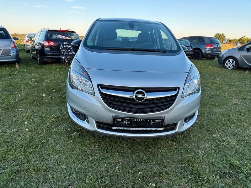 Gebraucht Opel Meriva 140 PS (102 kW) 2014 Silber Van / Kleinbus