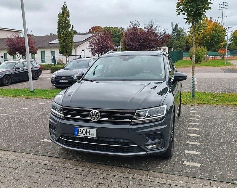 Gebraucht VW Tiguan Highline 150 PS (110 kW) 2018 Grau SUV