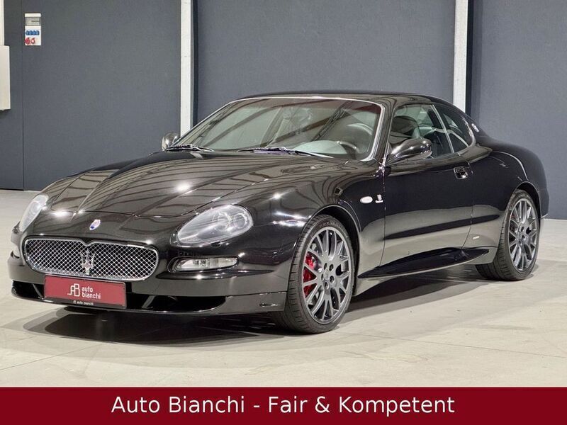 Nero carbonio Gebraucht 2004 Maserati GranSport Coupé | 34.976 € - Bild 1/4