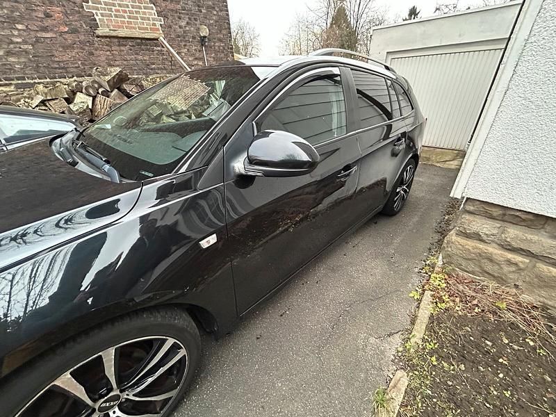 Gebraucht Chevrolet Cruze 140 PS (102 kW) 2013 Schwarz Kombi