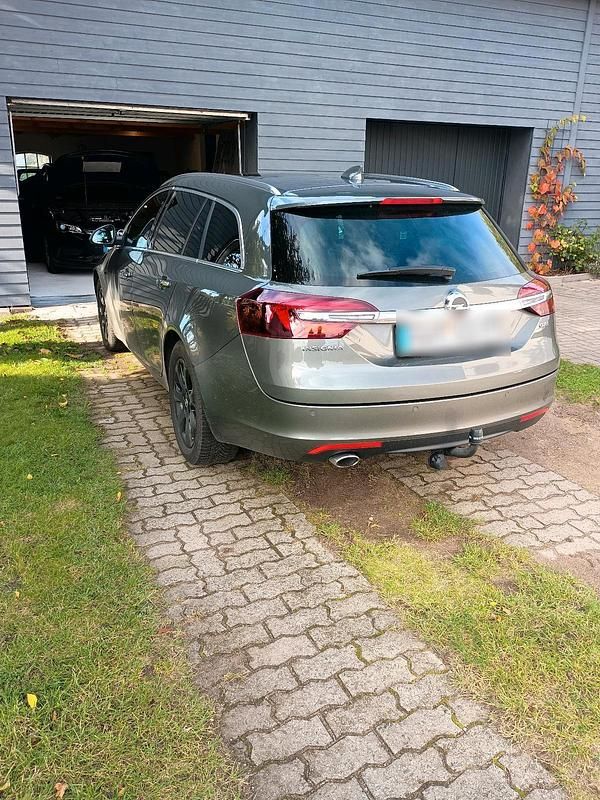 Gebraucht Opel Insignia 170 PS (125 kW) 2017 Grau Kombi
