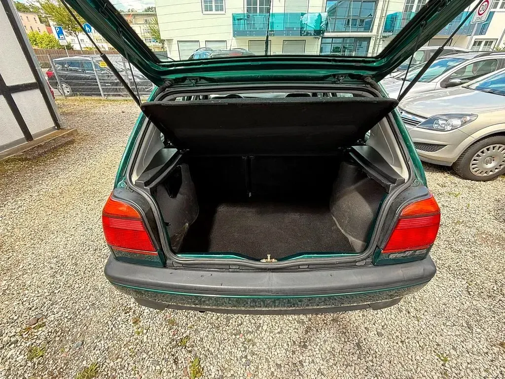 Gebraucht VW Golf III 75 PS (55 kW) 1995 Grün Limousine