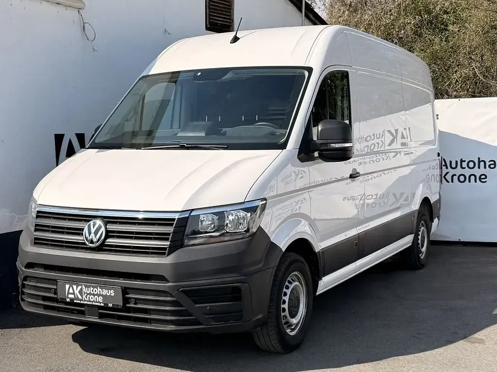 Second-hand VW Crafter 140 CP (102 kW) 2021 Alb Van