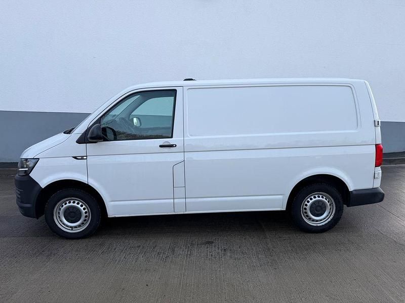 Gebraucht VW Transporter 150 PS (110 kW) 2018 Weiß Van