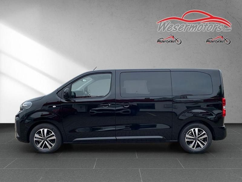 Neu Peugeot Traveller Allure 179 PS (131 kW) 2026 Schwarz Van / Kleinbus