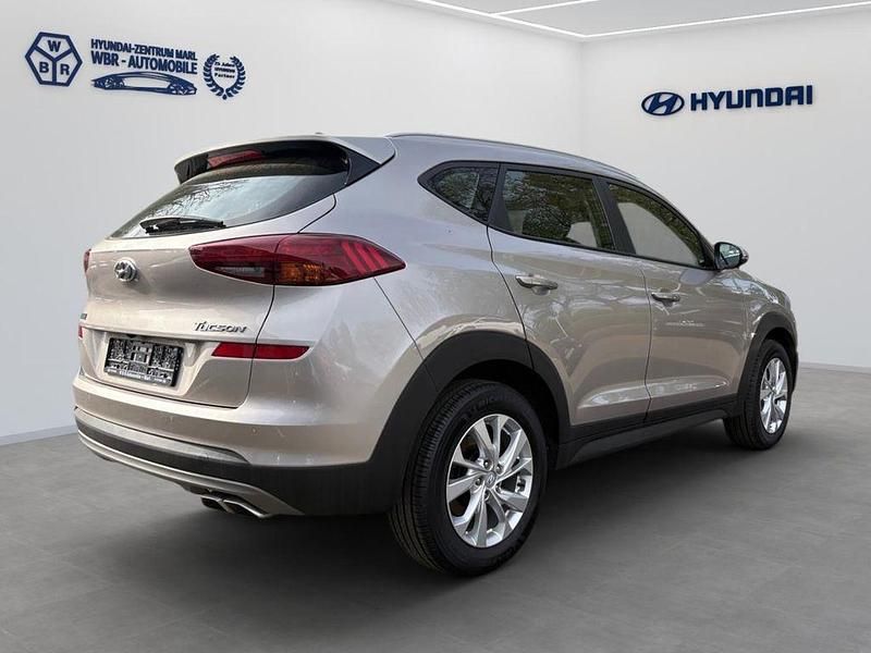 Gebraucht Hyundai Tucson Trend 177 PS (130 kW) 2019 Silber SUV