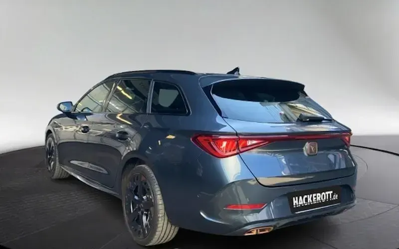 Usata Cupra Leon 245 CV (180 kW) 2021 Grigio Station wagon