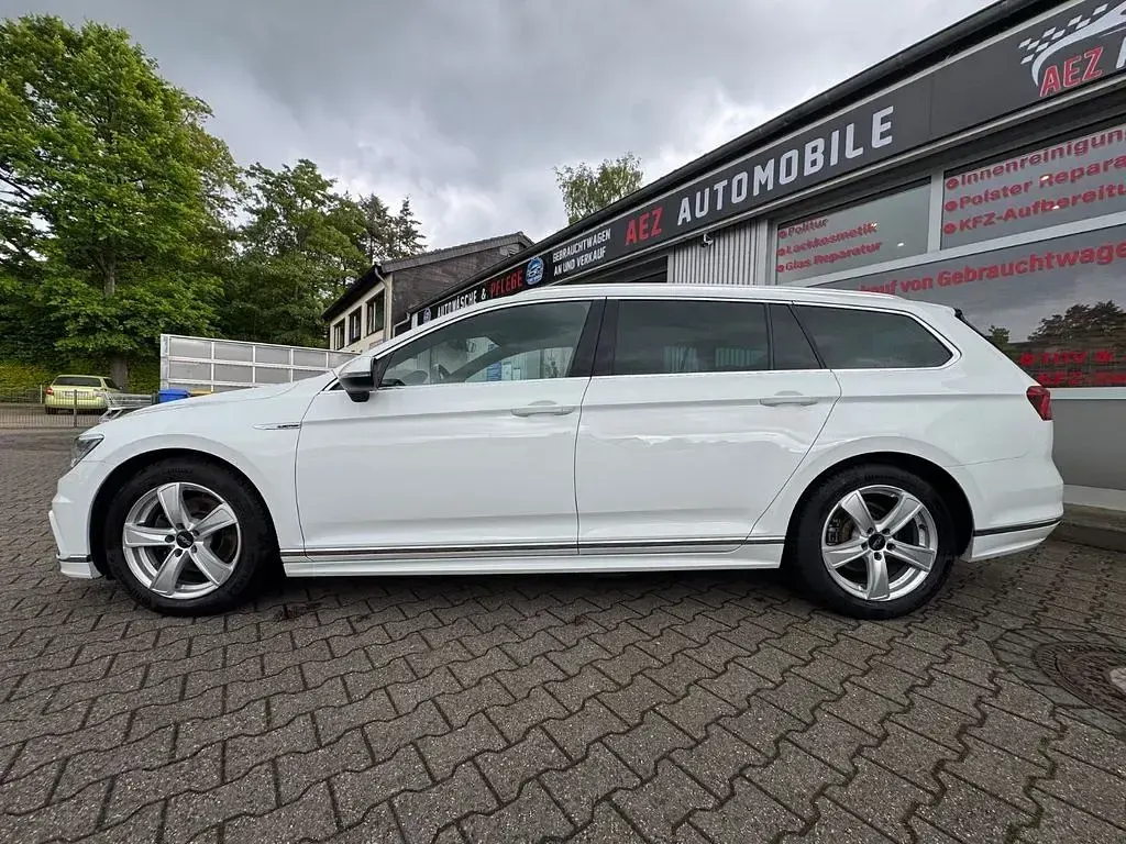 Gebraucht VW Passat Highline 190 PS (139 kW) 2018 Weiß Kombi