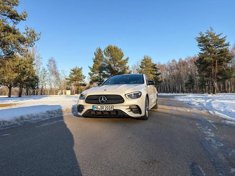 Gebraucht Mercedes 220 AMG 197 PS (144 kW) 2020 Weiß Kombi